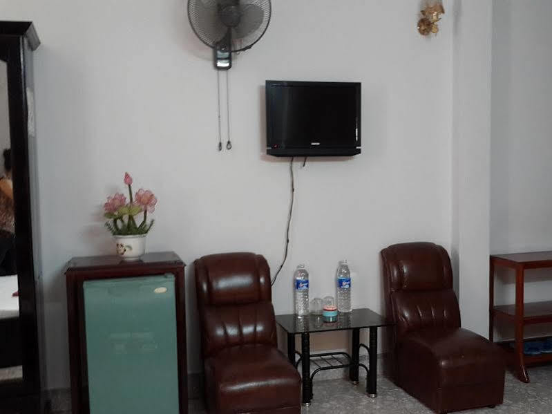 נה טראנג Hoang Ha Hotel מראה חיצוני תמונה