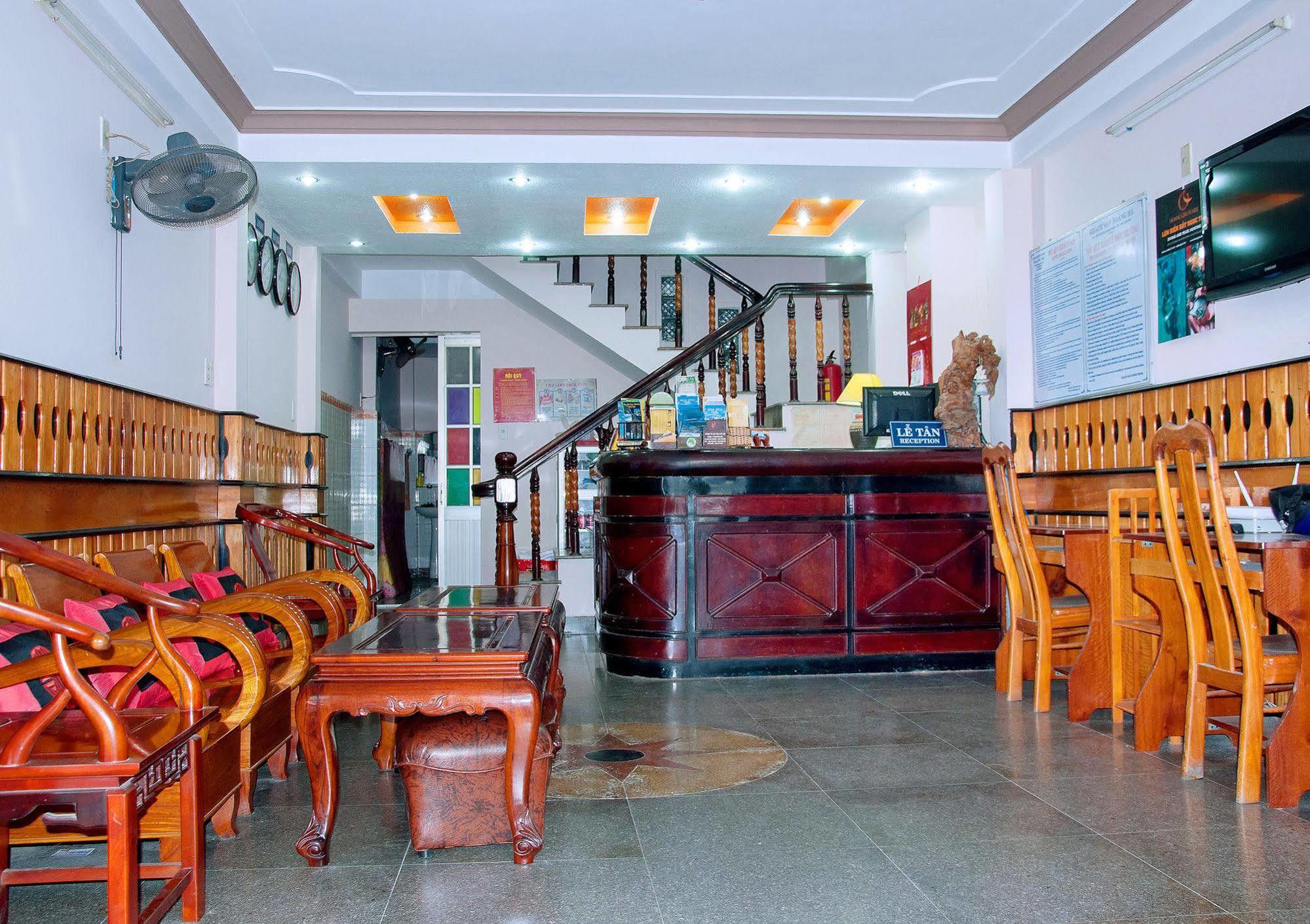 נה טראנג Hoang Ha Hotel מראה חיצוני תמונה